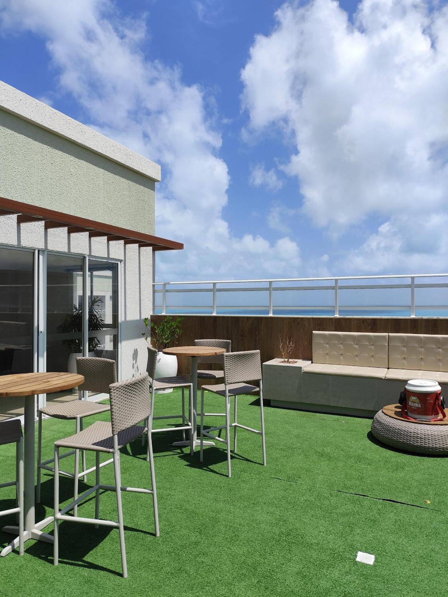 Novo Com Jardim Privativo! Apartamento